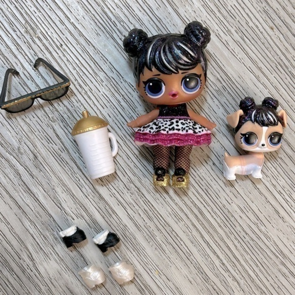 LOL Surprise Doll, pet and accessories. All excellent condition.